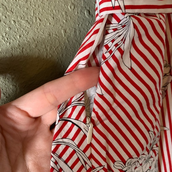 Red and white striped cotton dress - Picture 5 of 9